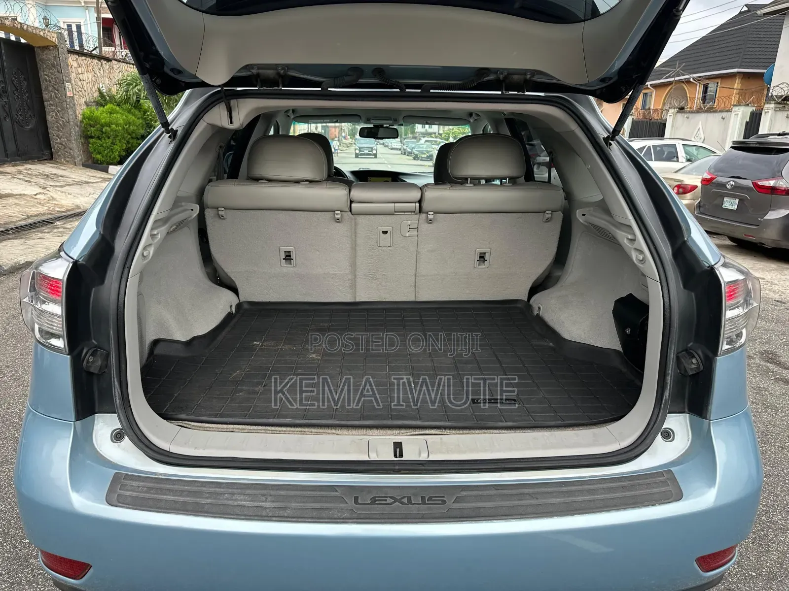 Lexus RX 2011 Blue