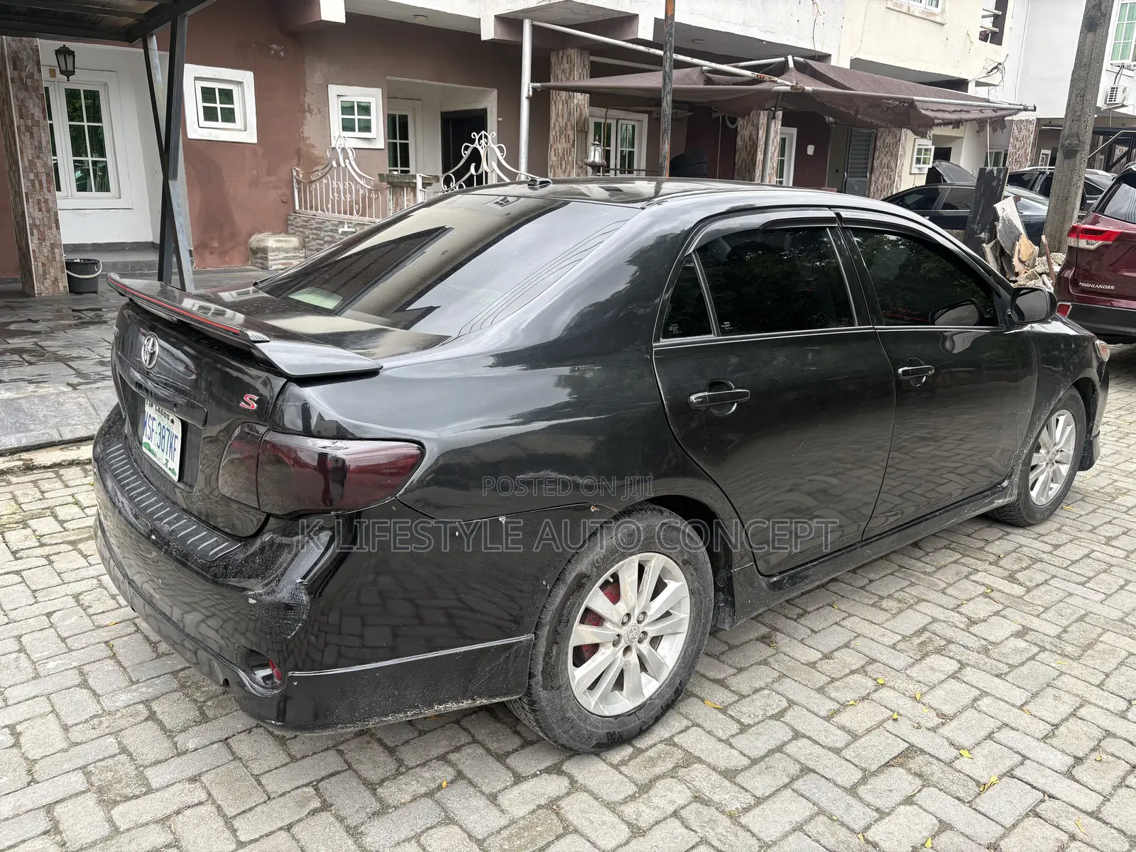Toyota Corolla 2010 Black