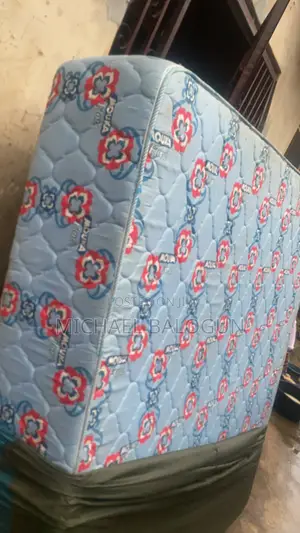 Barely Used 6 by 6 Mattress 16inches