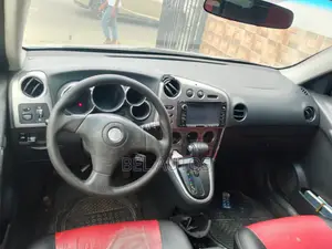 Pontiac Vibe Automatic 2003 Silver