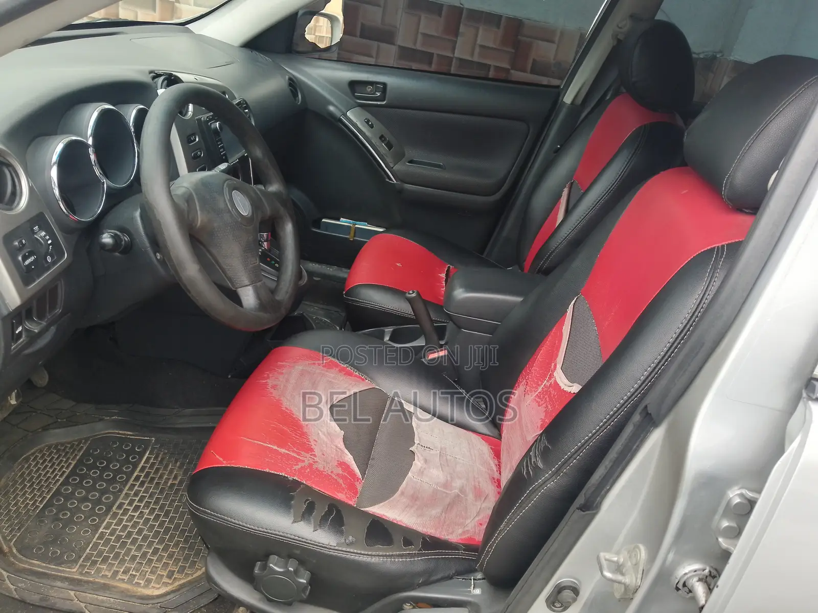 Pontiac Vibe Automatic 2003 Silver