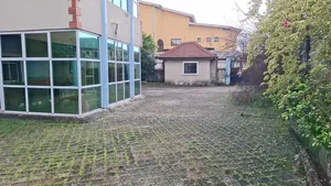 5bdrm Duplex in Mummy B Road, Obio-Akpor for sale