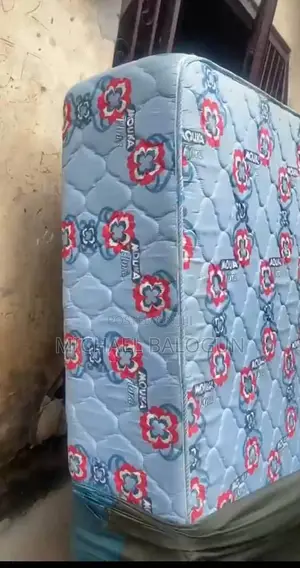 Barely Used 6 by 6 Mattress 16inches