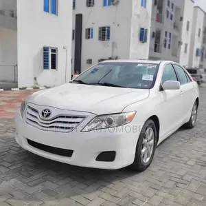 Toyota Camry 2010 White