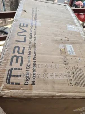Behringer Digital Mixer Midas M32 Live