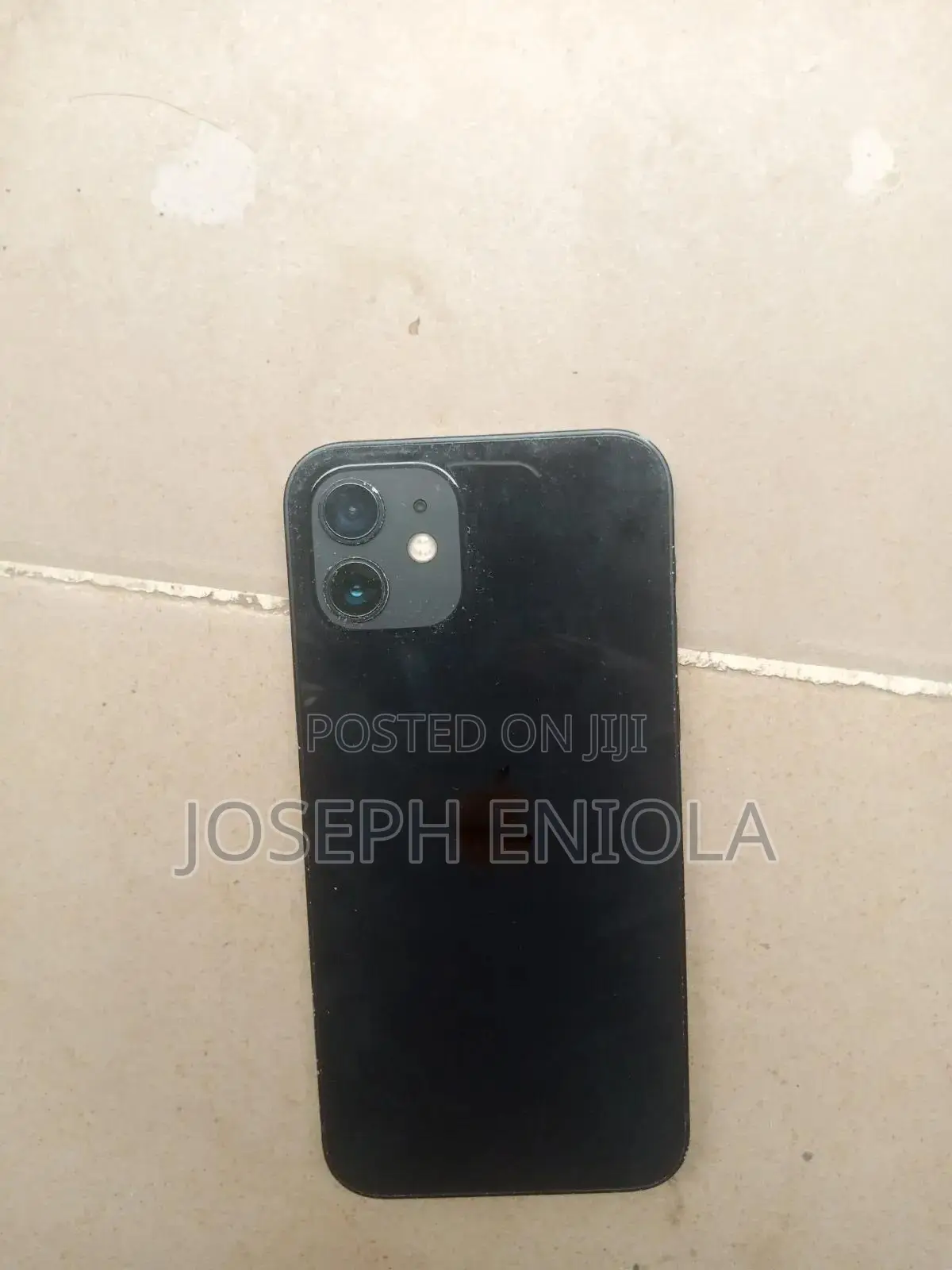 Apple iPhone 12 64 GB Black