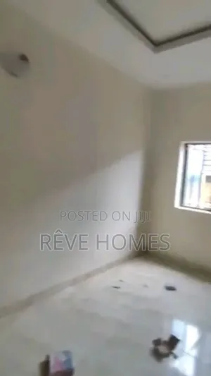 2bdrm Block of Flats in Sabo / Yaba for rent
