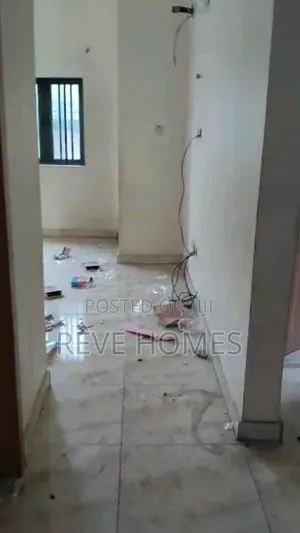 2bdrm Block of Flats in Sabo / Yaba for rent