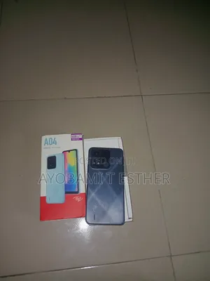 Itel A04 32 GB Black