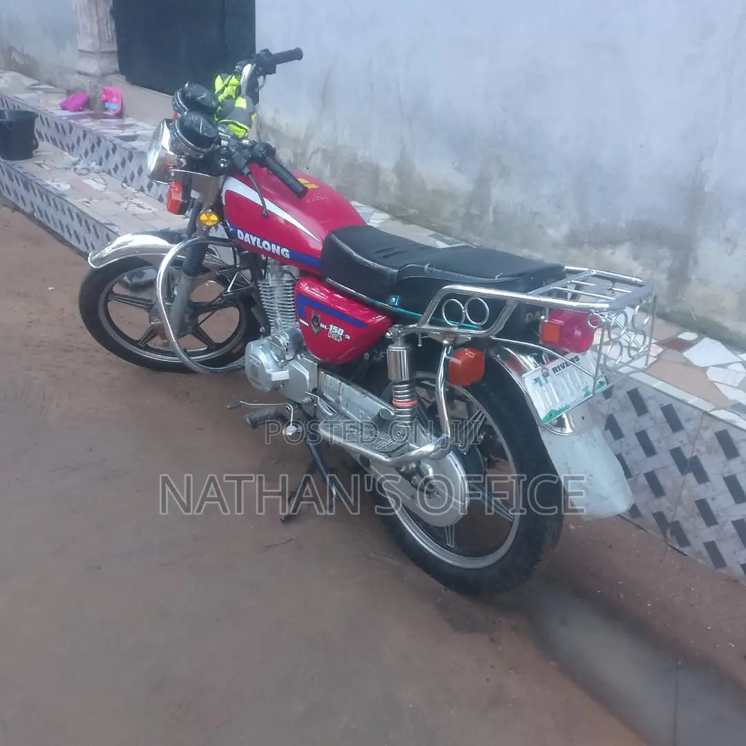 Daylong DL150-IT 2012 Red