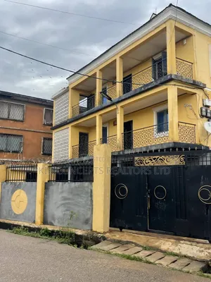 18bdrm Block of Flats in Ajibade Area, Ibadan for sale