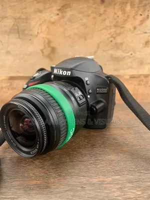 UK Used Nikon D3200 4 Sale at D Price of With Battery Charger