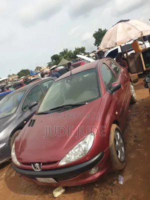 Peugeot 206 2005 Red