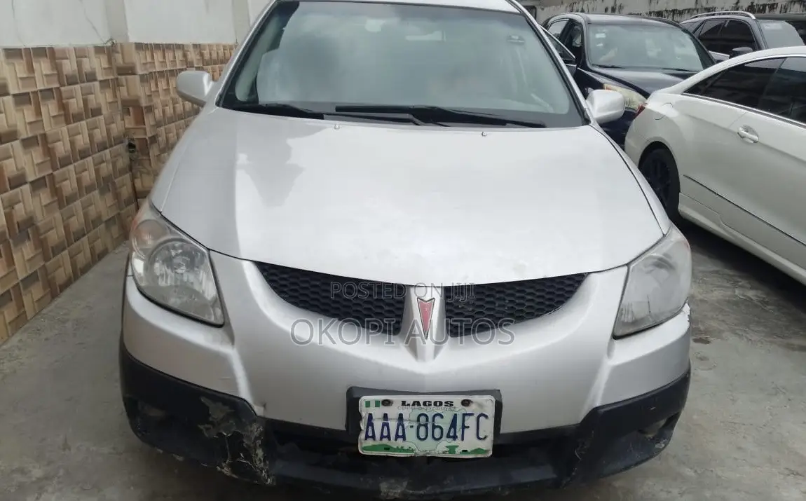 Pontiac Vibe Automatic 2003 Silver