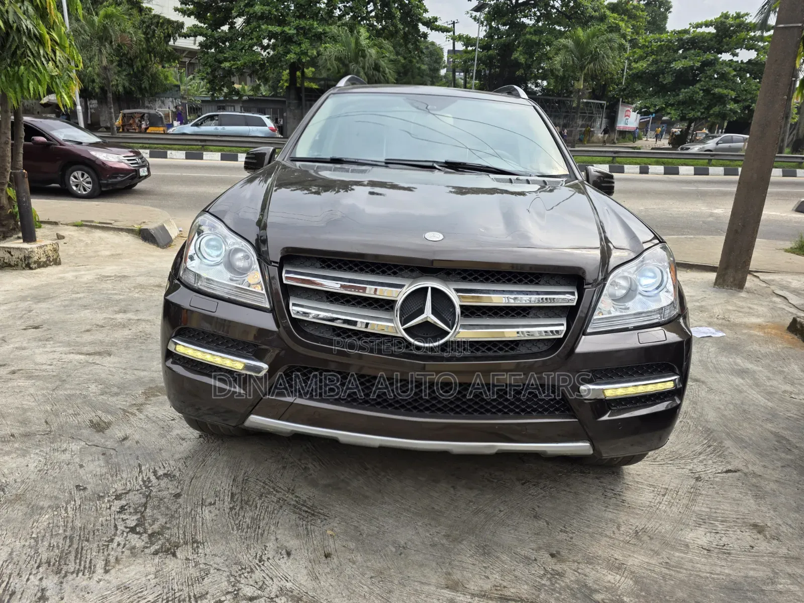 Mercedes-Benz GL-Class 2012 Brown