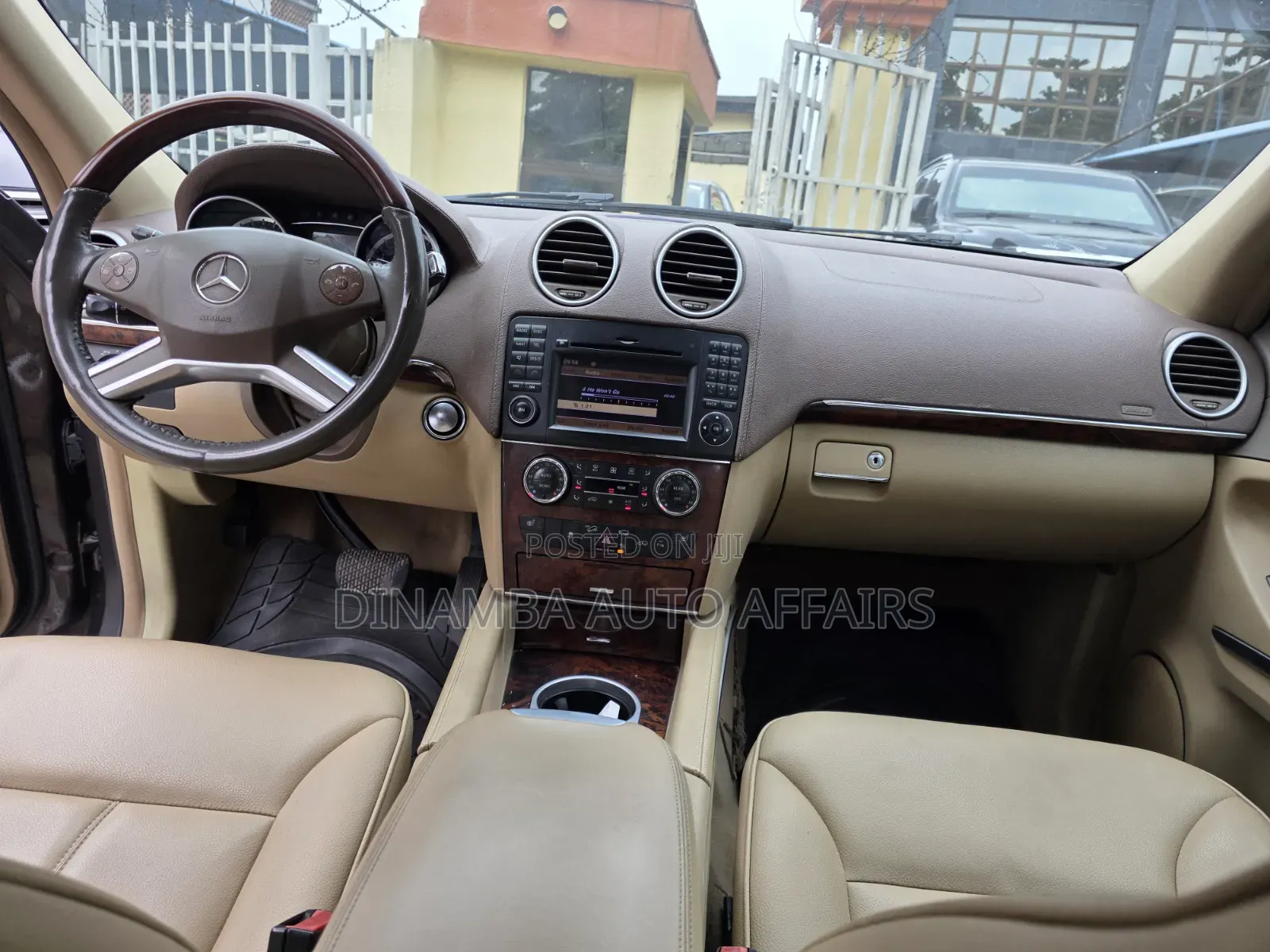 Mercedes-Benz GL-Class 2012 Brown