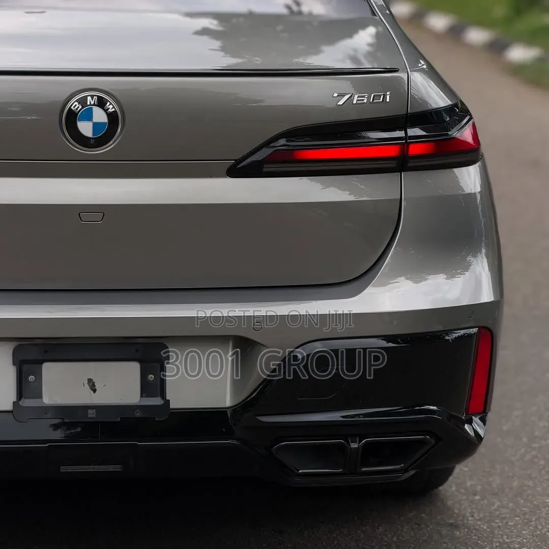 BMW 760 2023 Gray