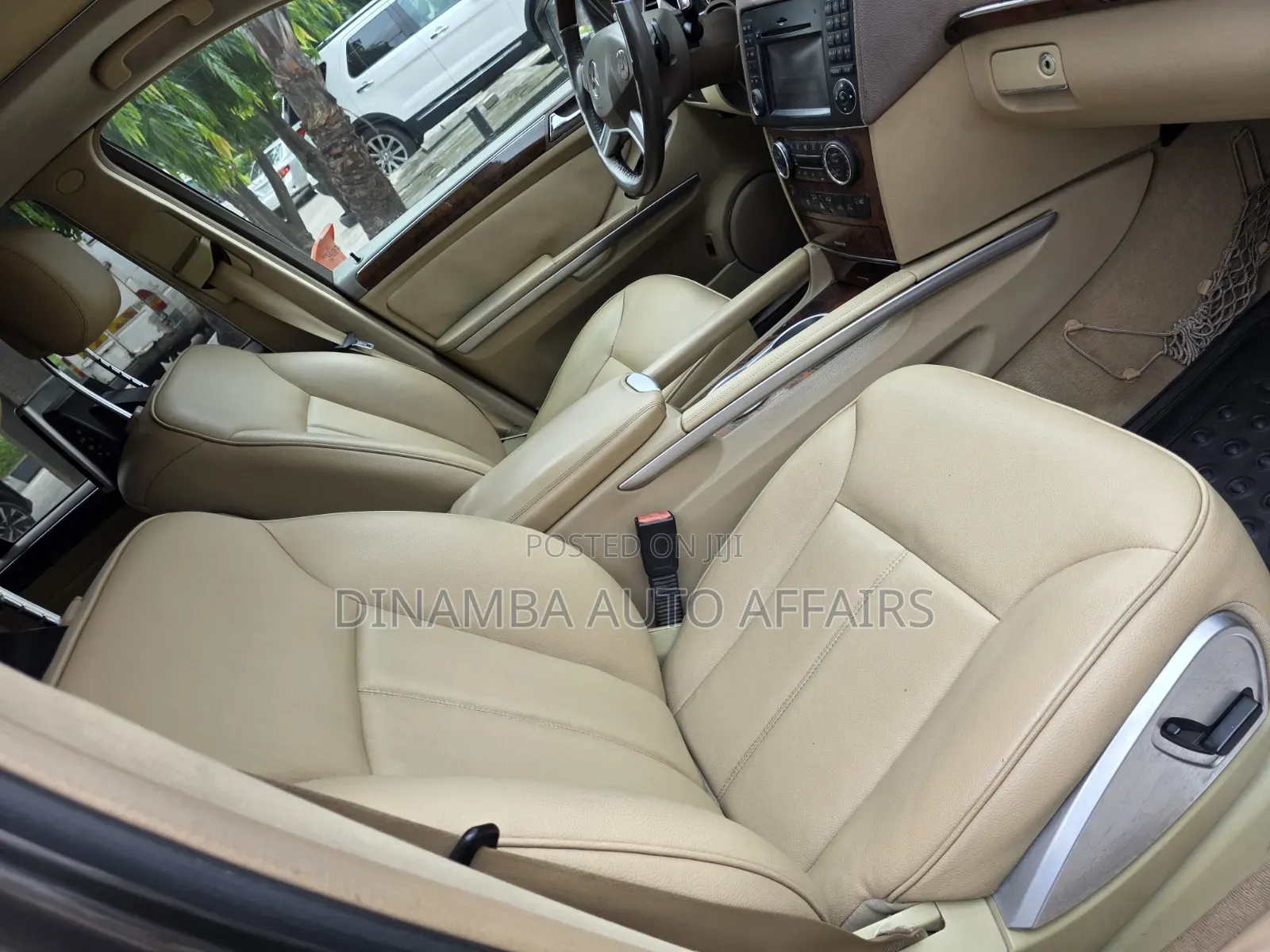 Mercedes-Benz GL-Class 2012 Brown