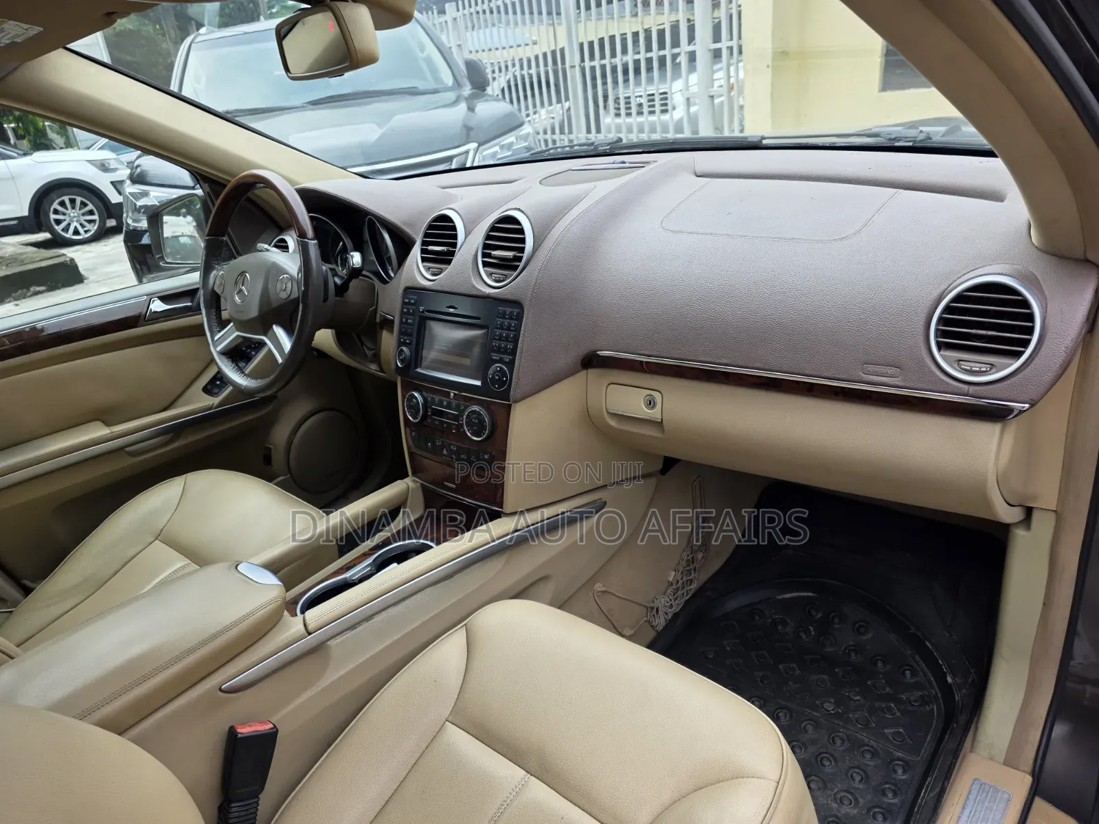 Mercedes-Benz GL-Class 2012 Brown