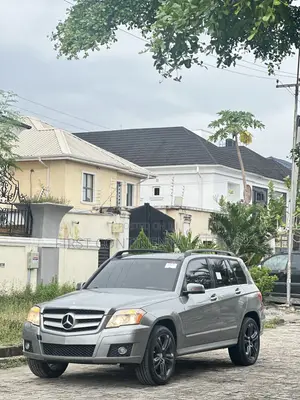 Mercedes-Benz GLK-Class 350 4MATIC 2012 Gray