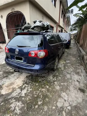 Volkswagen Passat 2006 Blue