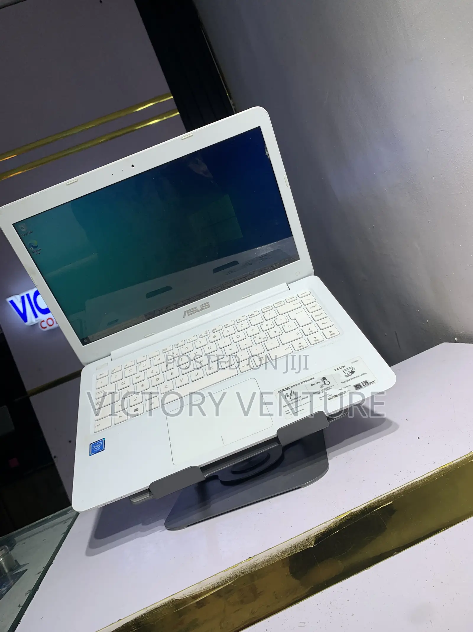 New Laptop Asus 4GB Intel Celeron HDD 32GB