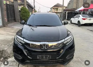 Ceramic Tinted for Ur SUV for Sun Protection