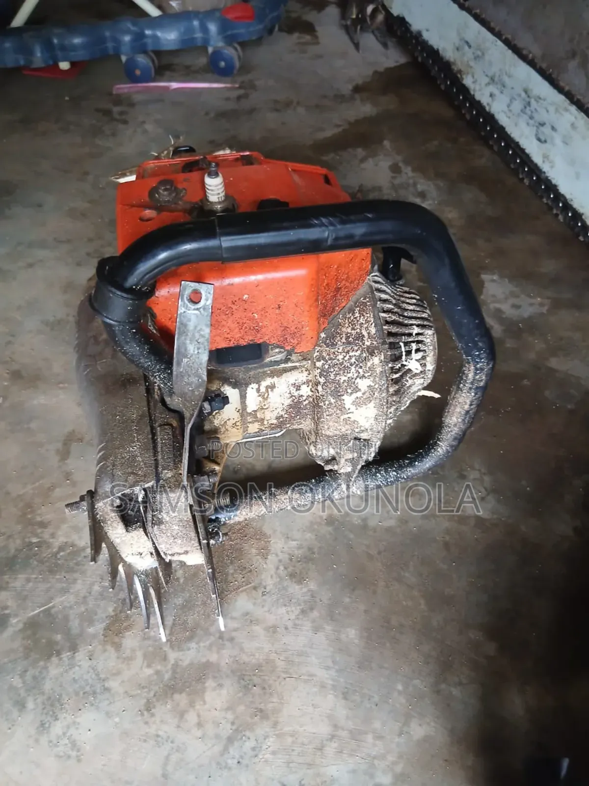 Stirl Chainsaw (Dulmar)