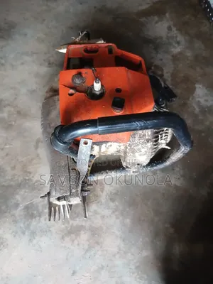 Stirl Chainsaw (Dulmar)
