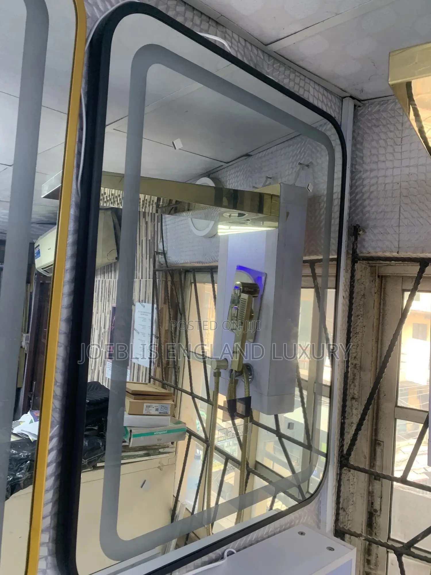 Bluetooth Mirror With Frame