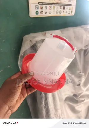 1 Liter Chicken Drinker