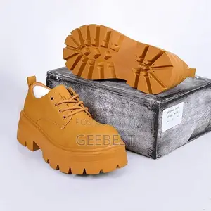 Premium Unisex Sneakers - Comfortable Trendy