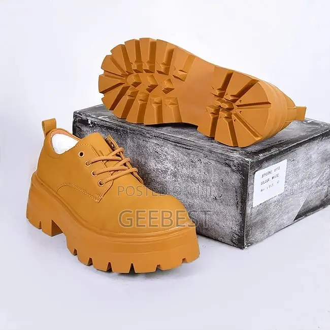 Premium Unisex Sneakers - Comfortable Trendy