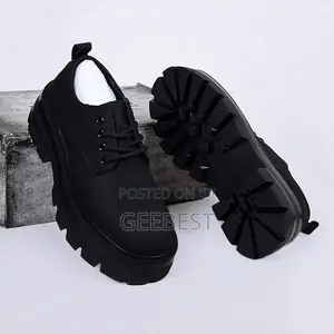 Premium Unisex Sneakers - Comfortable Trendy