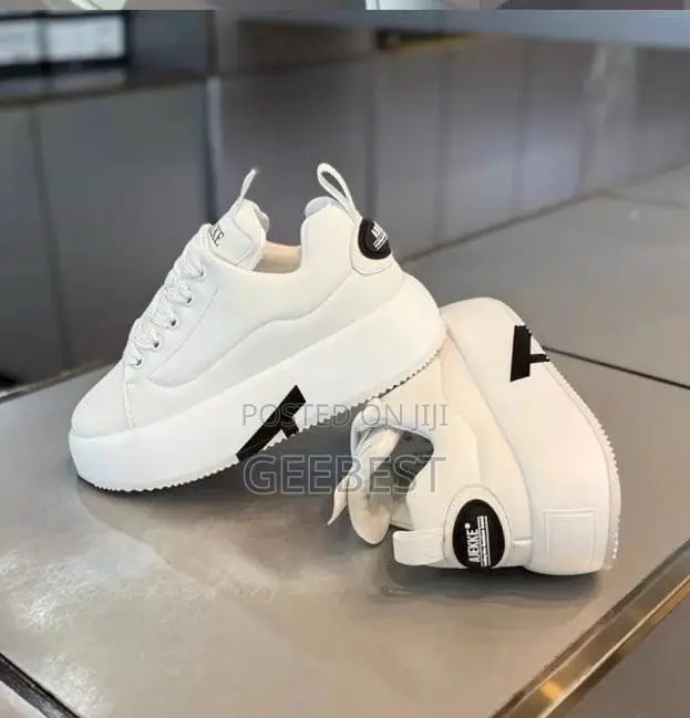 Premium Unisex Sneakers - Comfortable Trendy