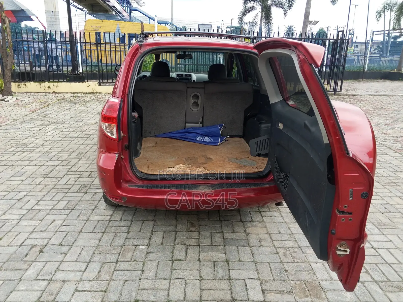 Toyota RAV4 2007 Red