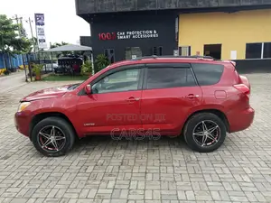 Toyota RAV4 2007 Red