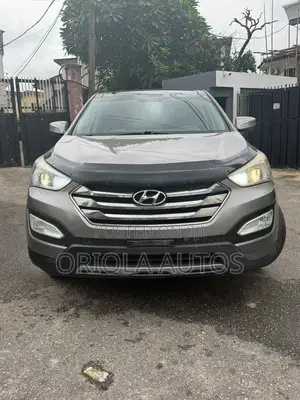 Hyundai Santa Fe Limited 4dr SUV w/Saddle Interior (3.3L 6cyl 6A) 2014