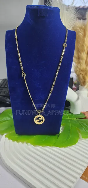 Interlocking G Pendant Necklace