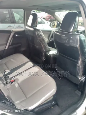 Toyota RAV4 2018 White