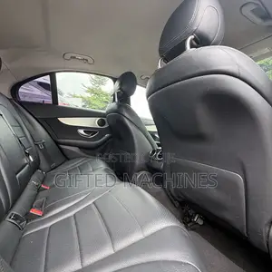Mercedes-Benz C300 Sport 4Matic Sedan AWD (2.0L 4cyll 7A) 2016 Black