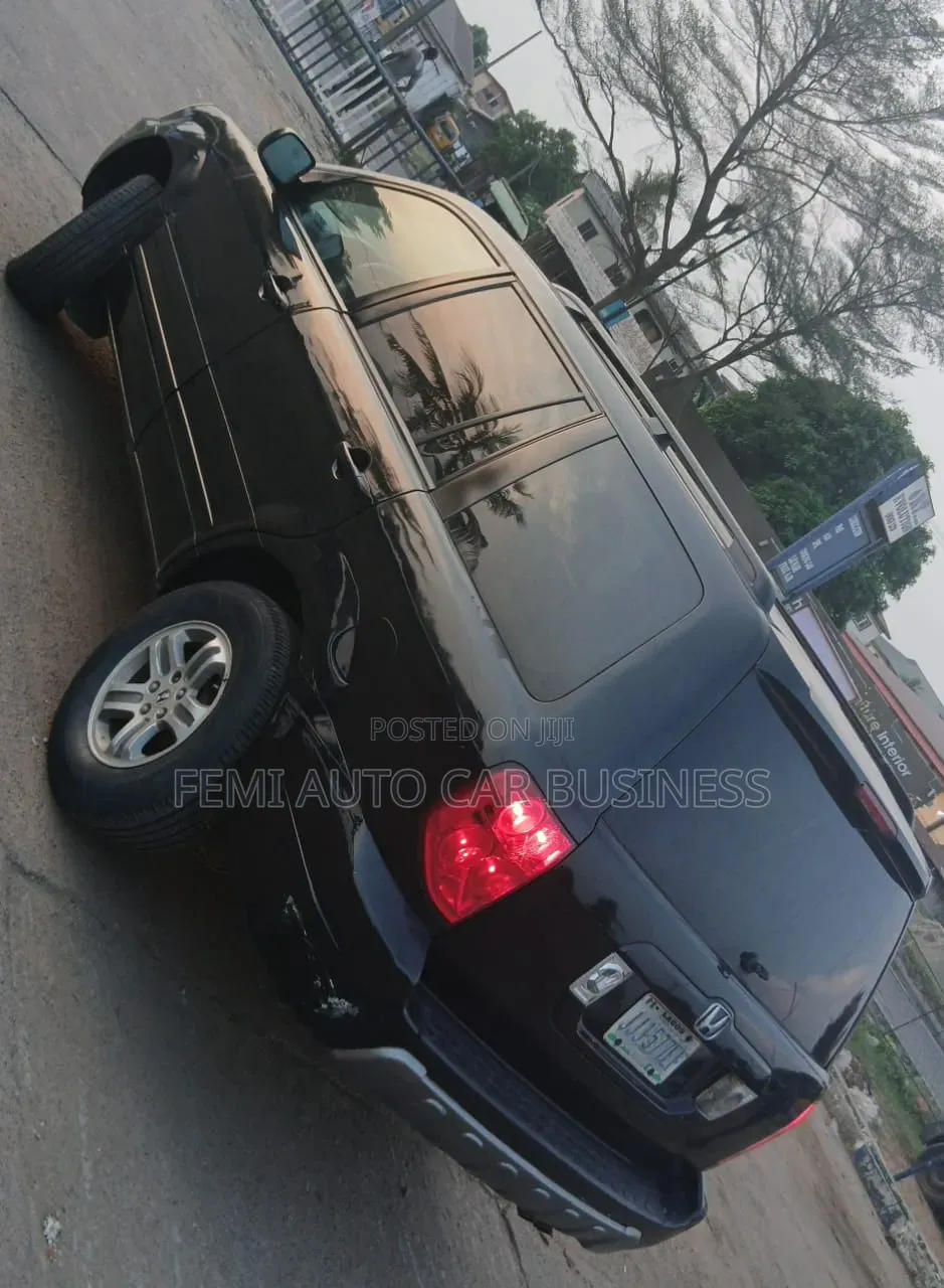 Honda Pilot 2004 Black