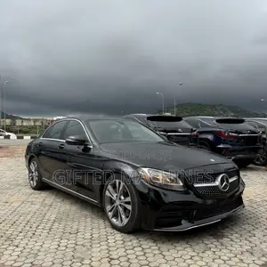 Mercedes-Benz C300 Sport 4Matic Sedan AWD (2.0L 4cyll 7A) 2016 Black