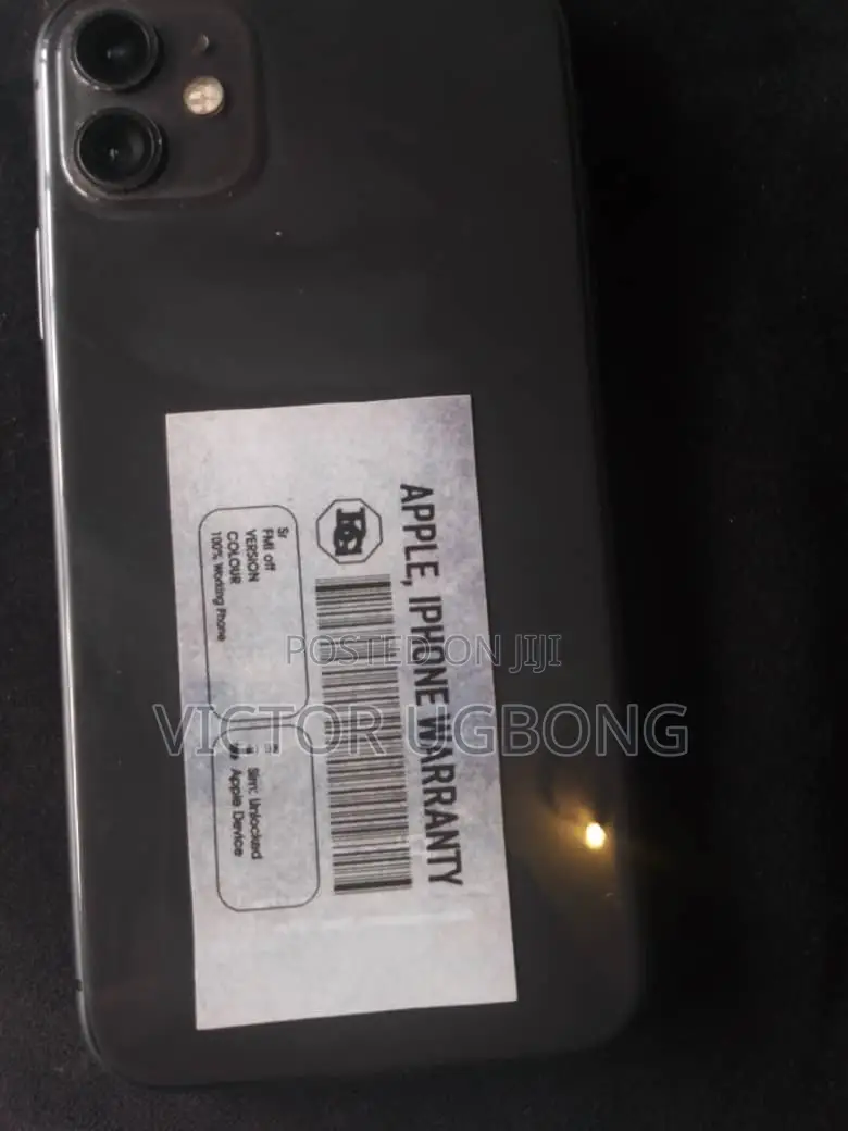Apple iPhone 11 64 GB Black
