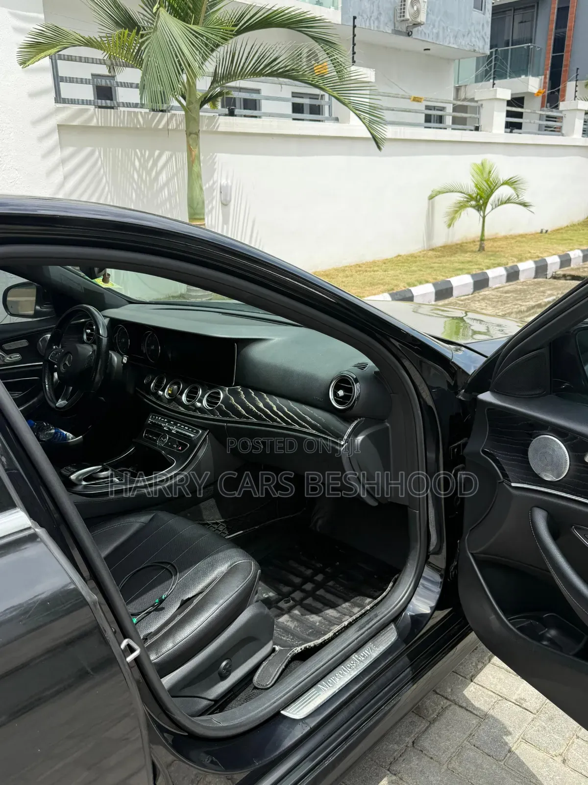 Mercedes-Benz E300 2019 Black