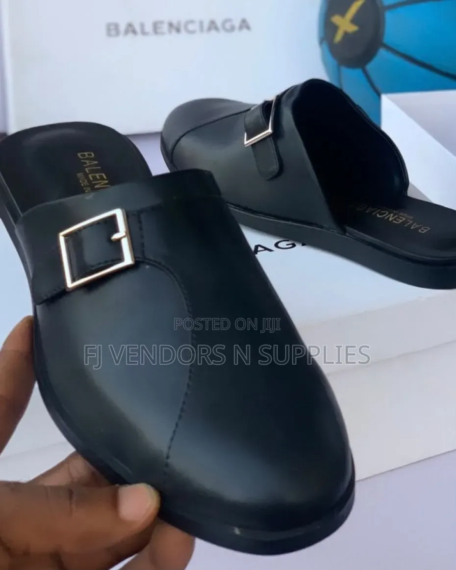 Men Half Covered Shoes