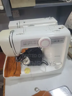 PRIVILEG Electric Tabletop Sewing Machine
