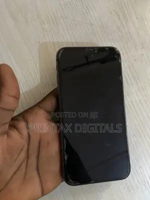 Apple iPhone 11 64 GB Black