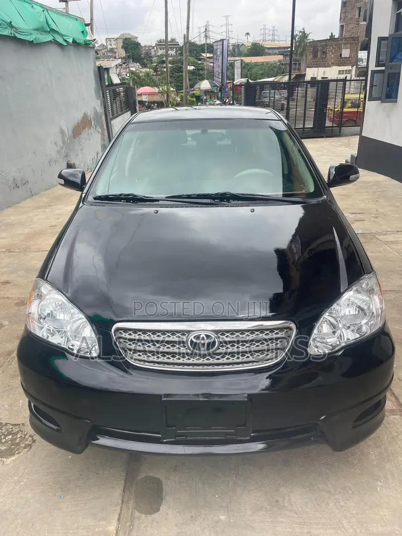 Toyota Corolla 2008 Black
