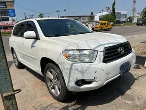 Toyota Highlander 2009 White